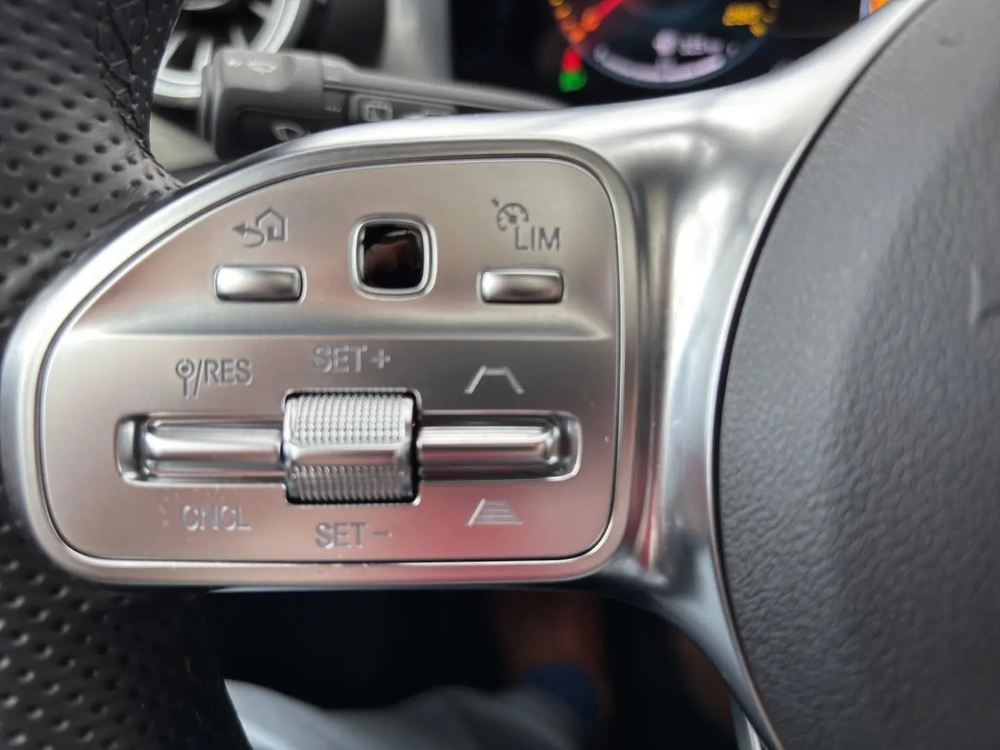 A 35 AMG 4M *Pano*Multibeam*Sitzklima*AHK*Standh