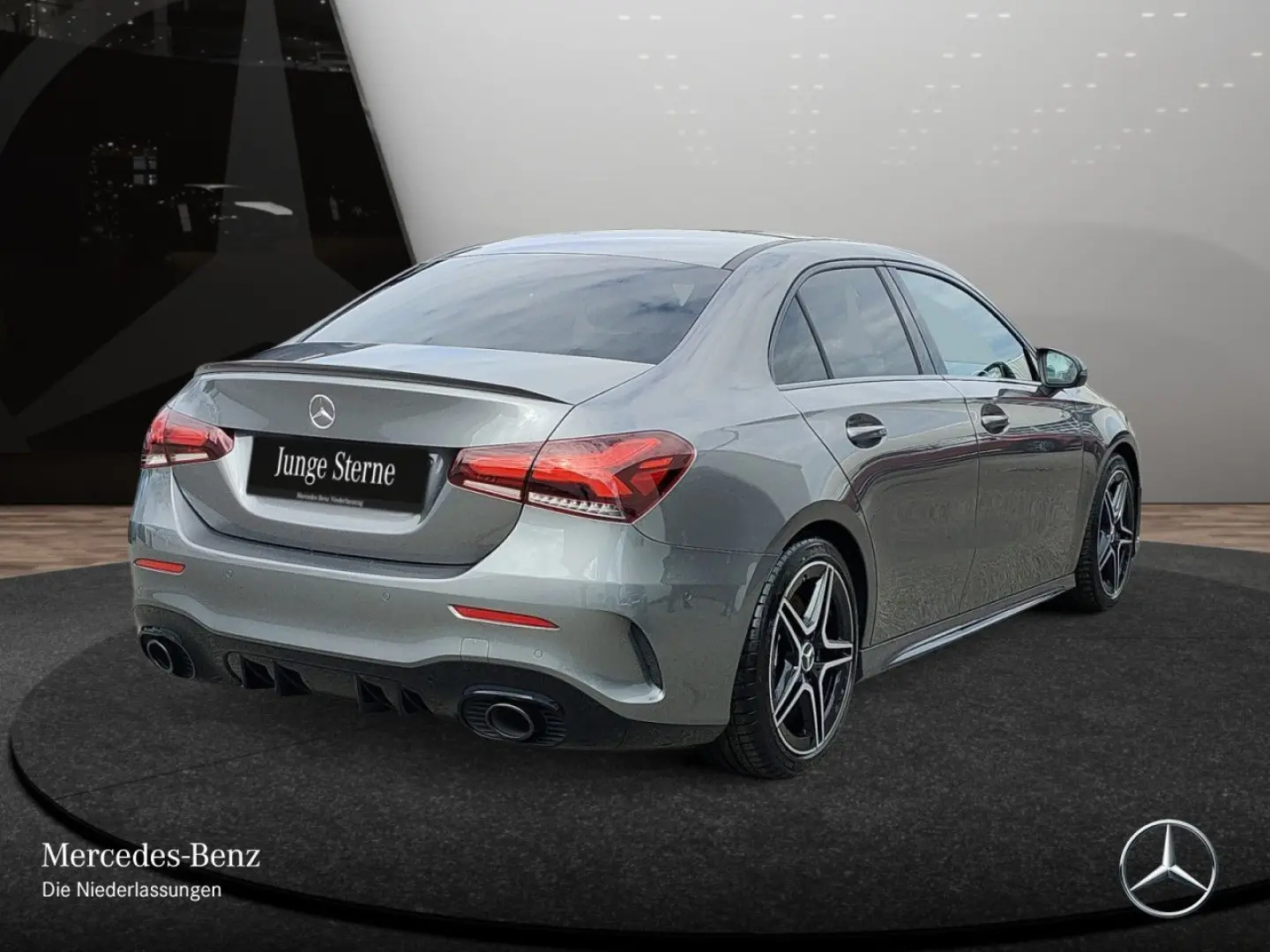 A 35 4M Lim AMG Night/Pano/Mbeam/Memo/Sound/Ambi