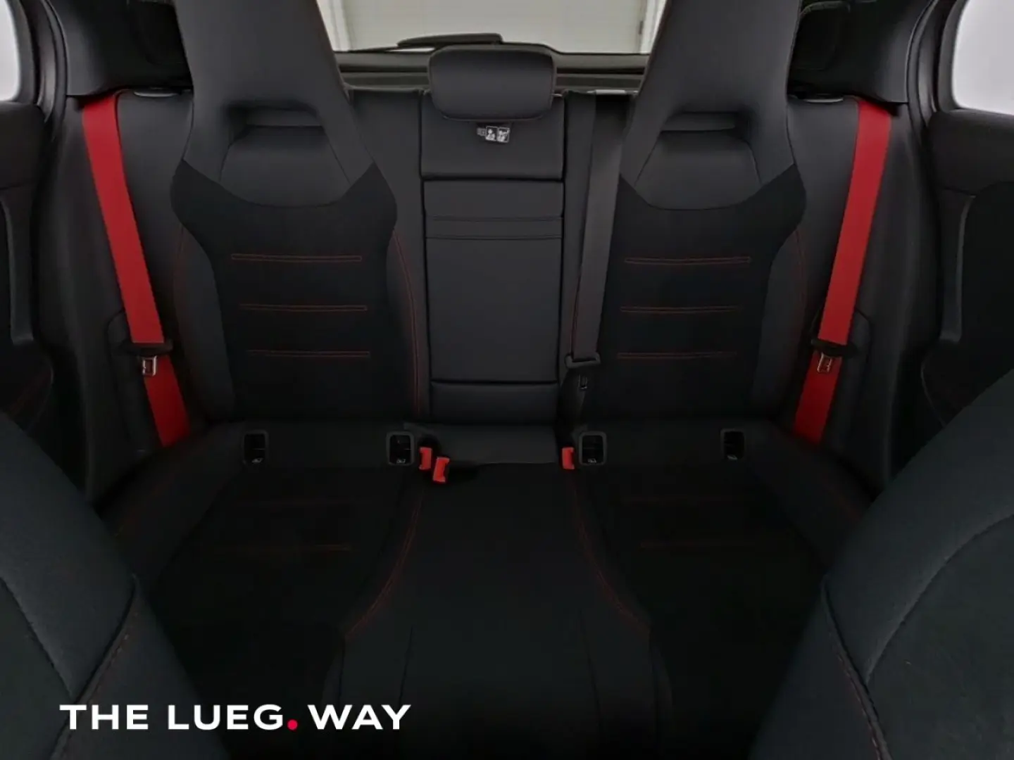 A 35 AMG 4M Pano+Burm+MBeam+HUD+Sthzg+KeylG+360°