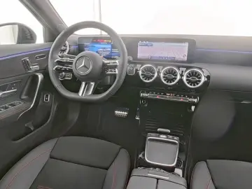 A 250 e Limousine AMG+PANO+NIGHT+360°+MEMORY+HUD