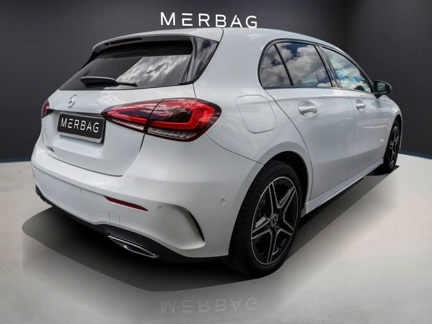 A 250 e AMG-LINE NIGHT MBUX PANO AMBIENTE LED