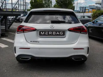 A 250 e AMG-LINE NIGHT MBUX PANO AMBIENTE LED