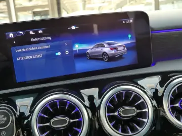 A 220d AMG Limousine +360°Kamera+StandHzg+MBUX++