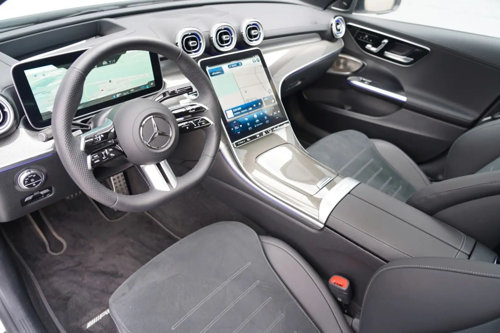C300d 2x AMG PREMIUM+ PANO AHK 360 HUD MEMO VOLL