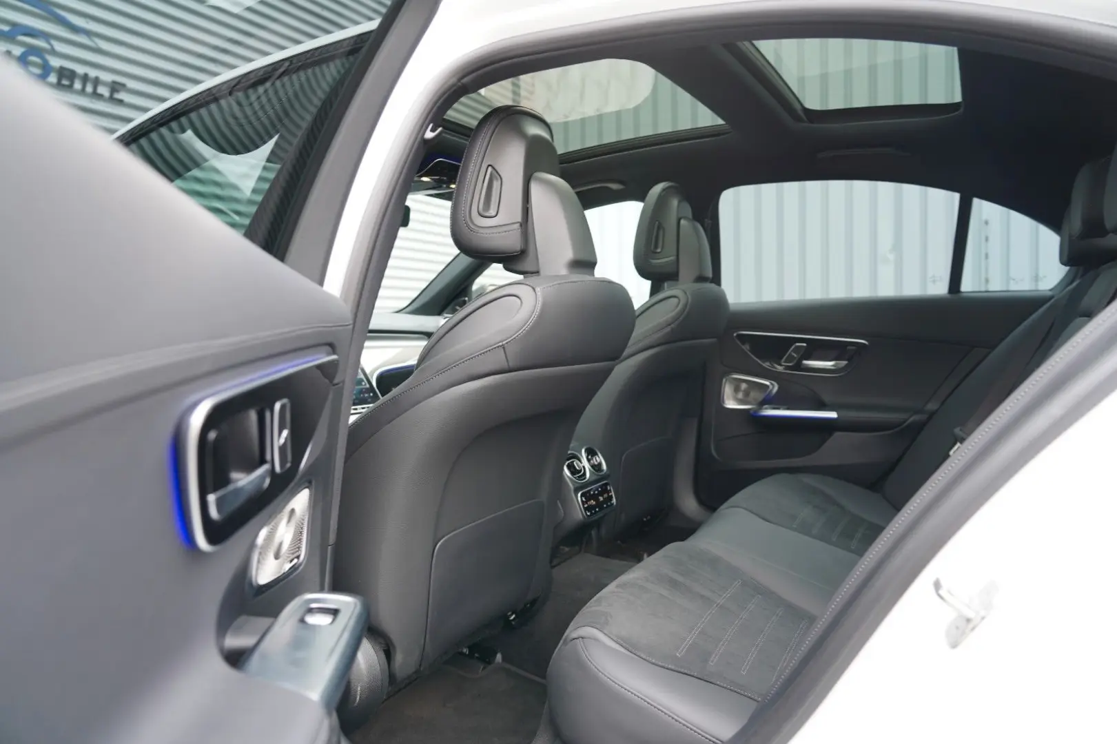 C300d 2x AMG PREMIUM+ PANO AHK 360 HUD MEMO VOLL