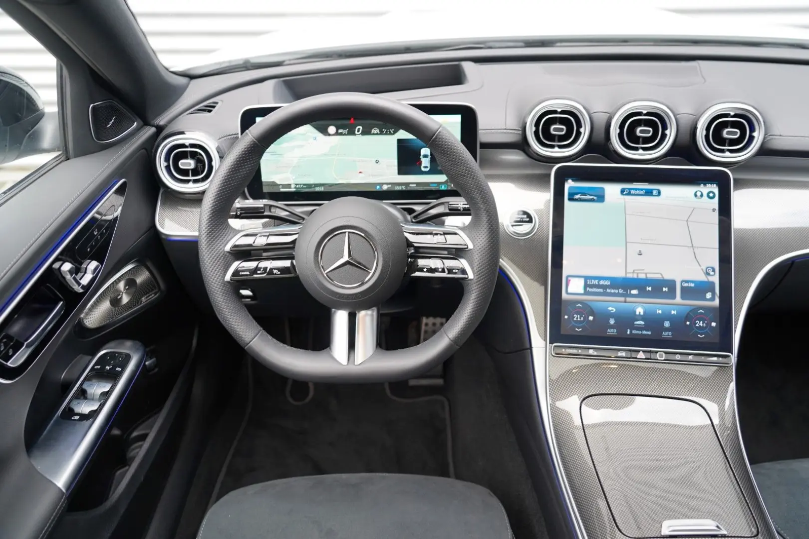 C300d 2x AMG PREMIUM+ PANO AHK 360 HUD MEMO VOLL