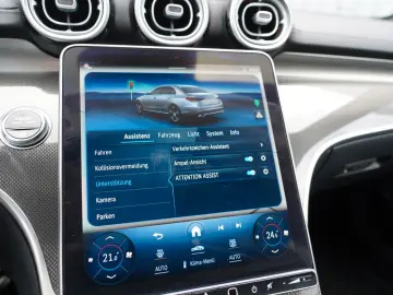 C300d 2x AMG PREMIUM+ PANO AHK 360 HUD MEMO VOLL