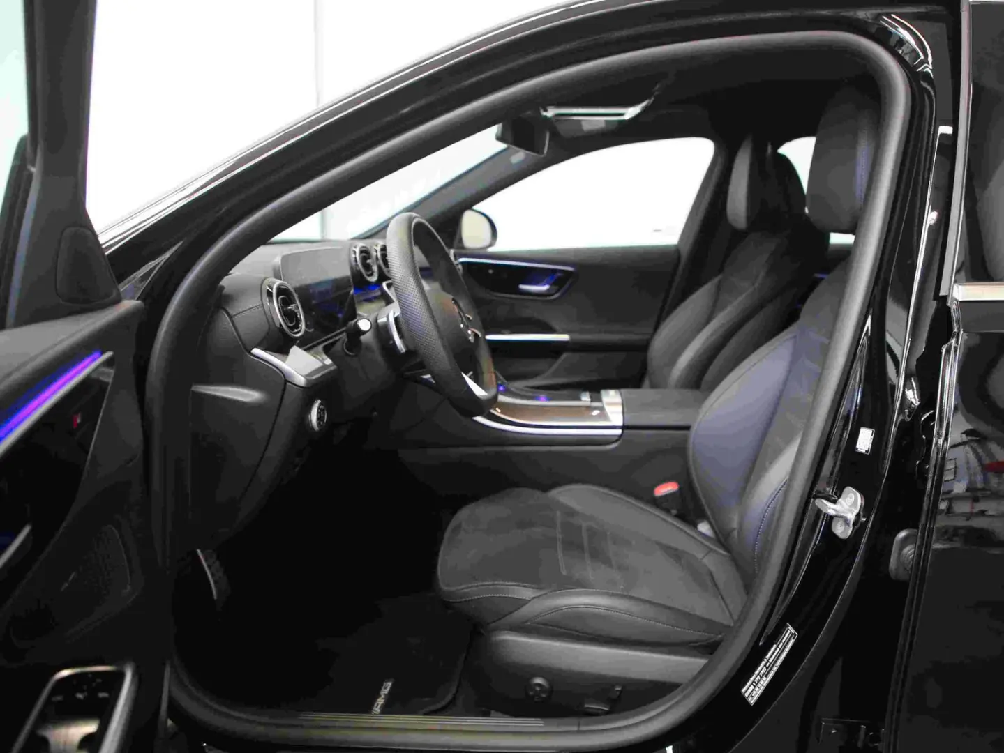 C 220 d AMG SHZ*LED*Spurhalte*AHK*Keyless*Kamera