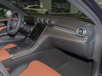 C 200 4M AMG-Sport/LED/Cam/Leder/Ambiente/18'