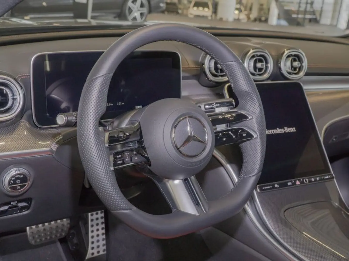 C 200 4M AMG-Sport/LED/Cam/Leder/Ambiente/18'