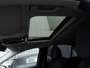 C 220 d AMG-Sport/LED/Cam/SHD/AHK/Totw/Ambiente