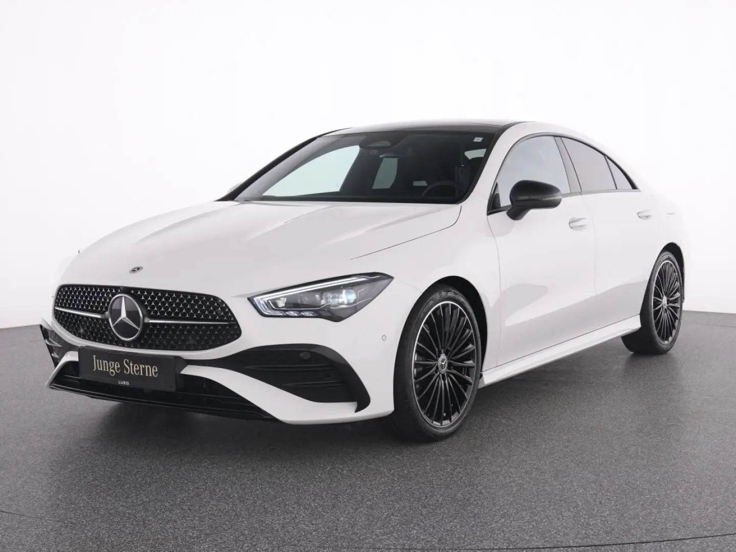 CLA 200 AMG+NavPr+Pano+Burm+MBeam+KeyG+Distr+RFK
