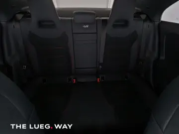 CLA 200 AMG+NavPr+Pano+Burm+MBeam+KeyG+Distr+RFK