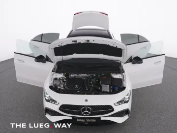 CLA 200 AMG+NavPr+Pano+Burm+MBeam+KeyG+Distr+RFK