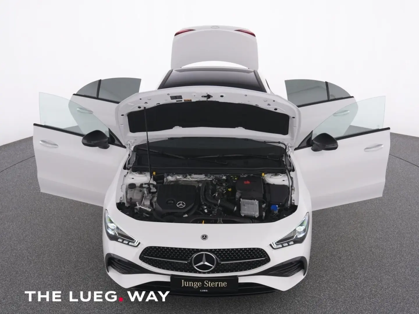 CLA 200 AMG+NavPr+Pano+Burm+MBeam+KeyG+Distr+RFK
