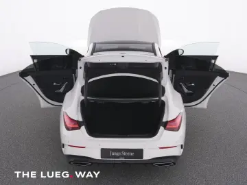 CLA 200 AMG+NavPr+Pano+Burm+MBeam+KeyG+Distr+RFK
