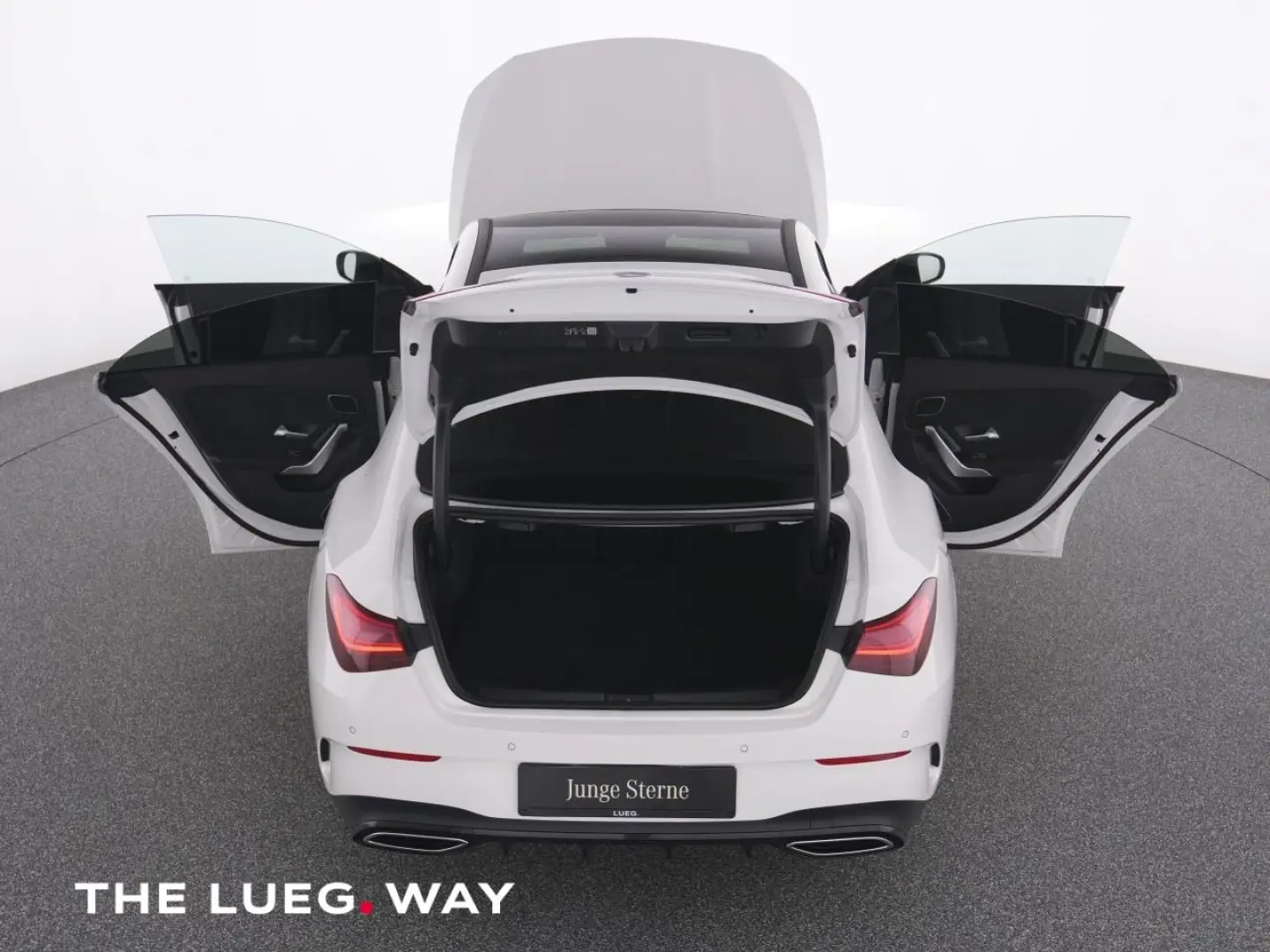 CLA 200 AMG+NavPr+Pano+Burm+MBeam+KeyG+Distr+RFK