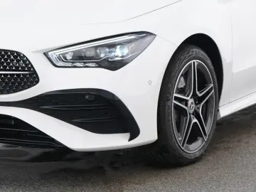 CLA 250 e AMG*Pano*Burme*HUD*MultiBeam*360*Night