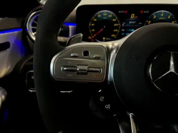 CLA 35 AMG PANO Standh. M-Beam Nightpaket Kamera