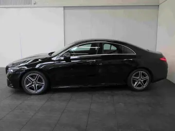 CLA 220 d AMG Keyless*Spurhalte*Kamera*SHZ*18