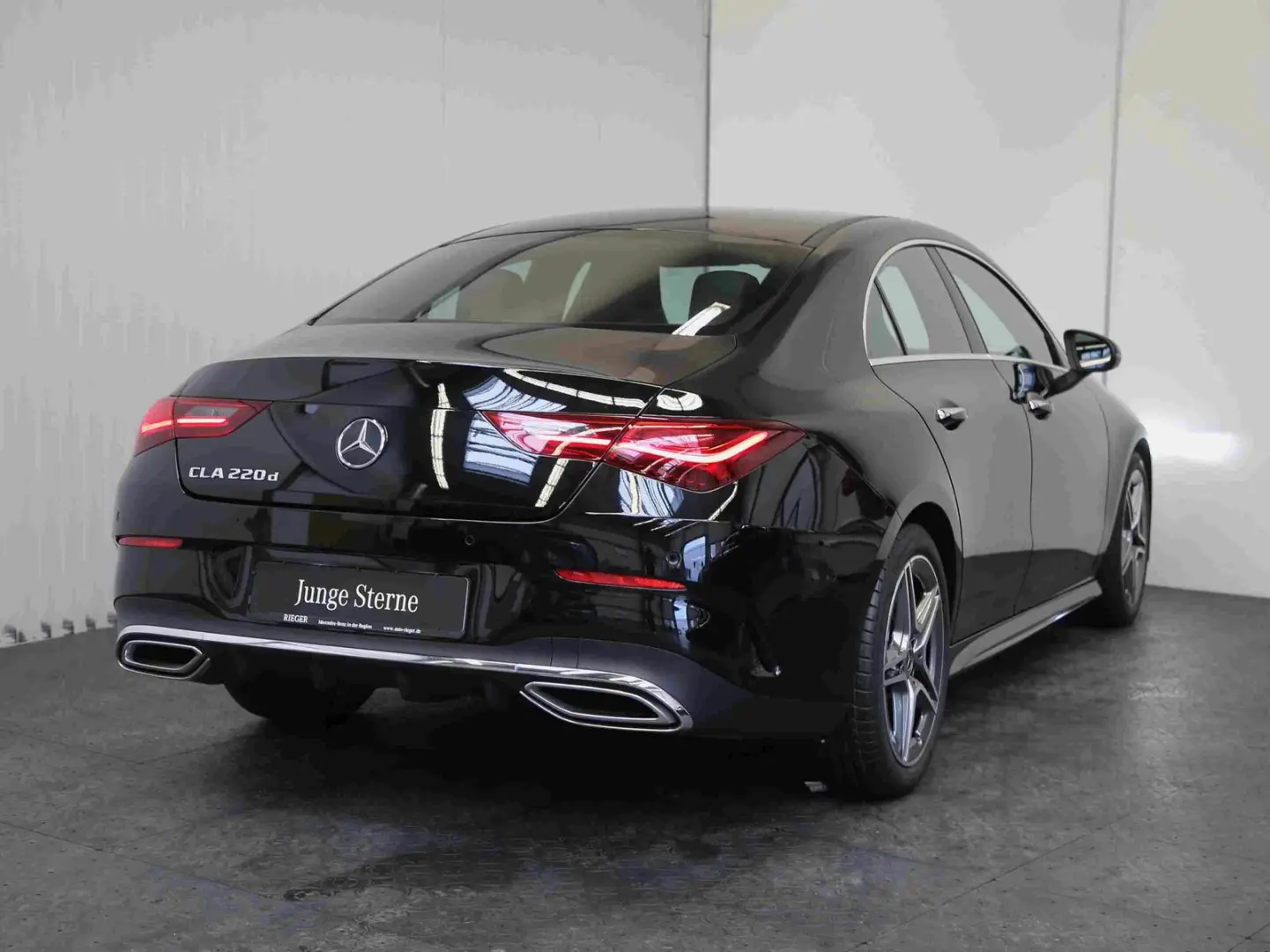 CLA 220 d AMG Keyless*Spurhalte*Kamera*SHZ*18