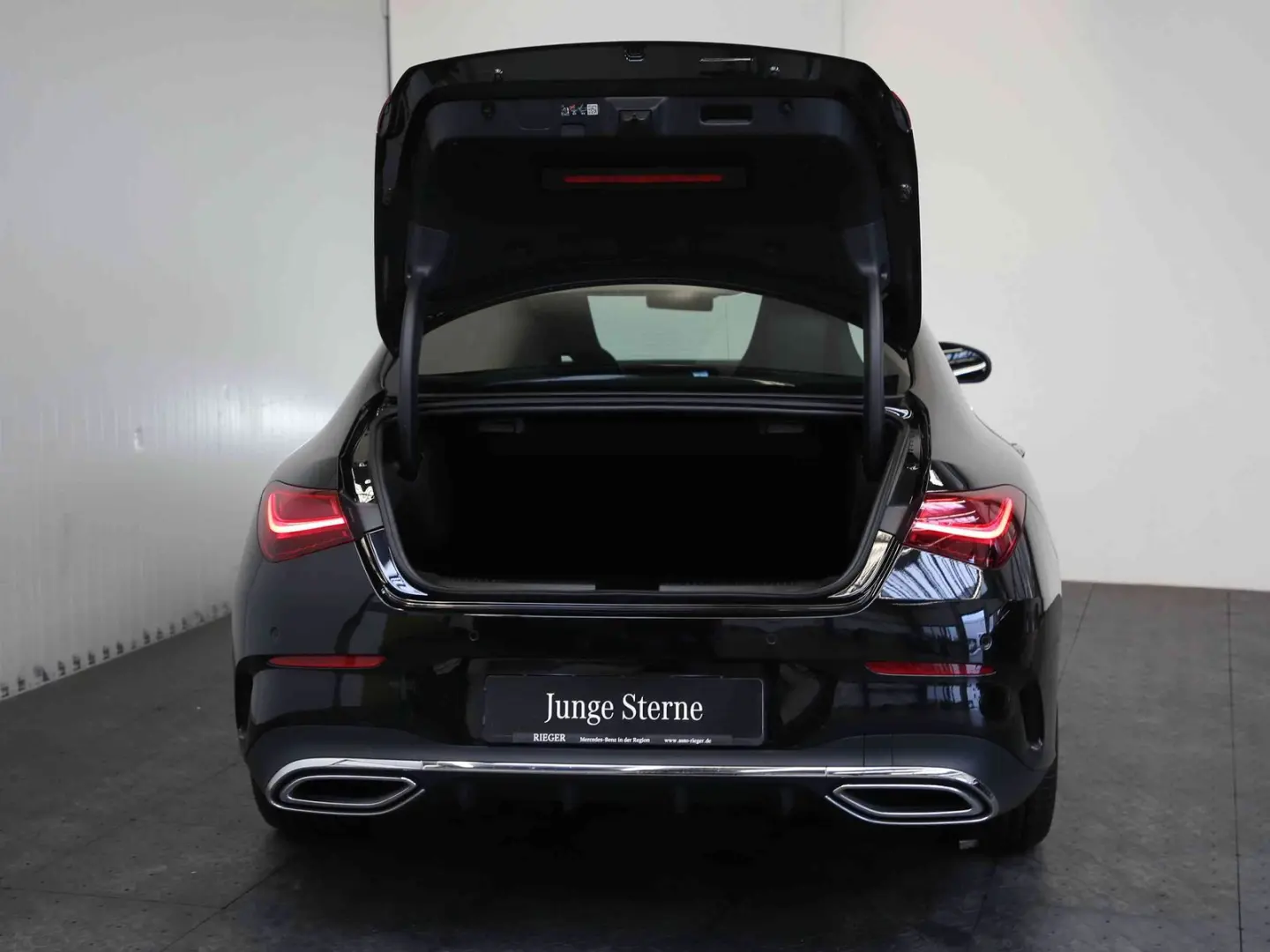 CLA 220 d AMG Keyless*Spurhalte*Kamera*SHZ*18