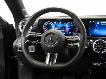 CLA 200 AMG Keyless*Kamera*Burmester*Spurhalte*+