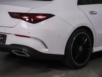 CLA 200 AMG*Pano*Burm*Distro*Night*360*MuliBeam*