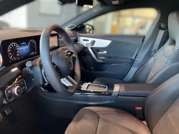 CLA 250 e AMG Night S-Sitz W-Paket KAM PDC Navi