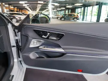 CLE 220 d Coupé AMG Line Night alpin Pano Burmes