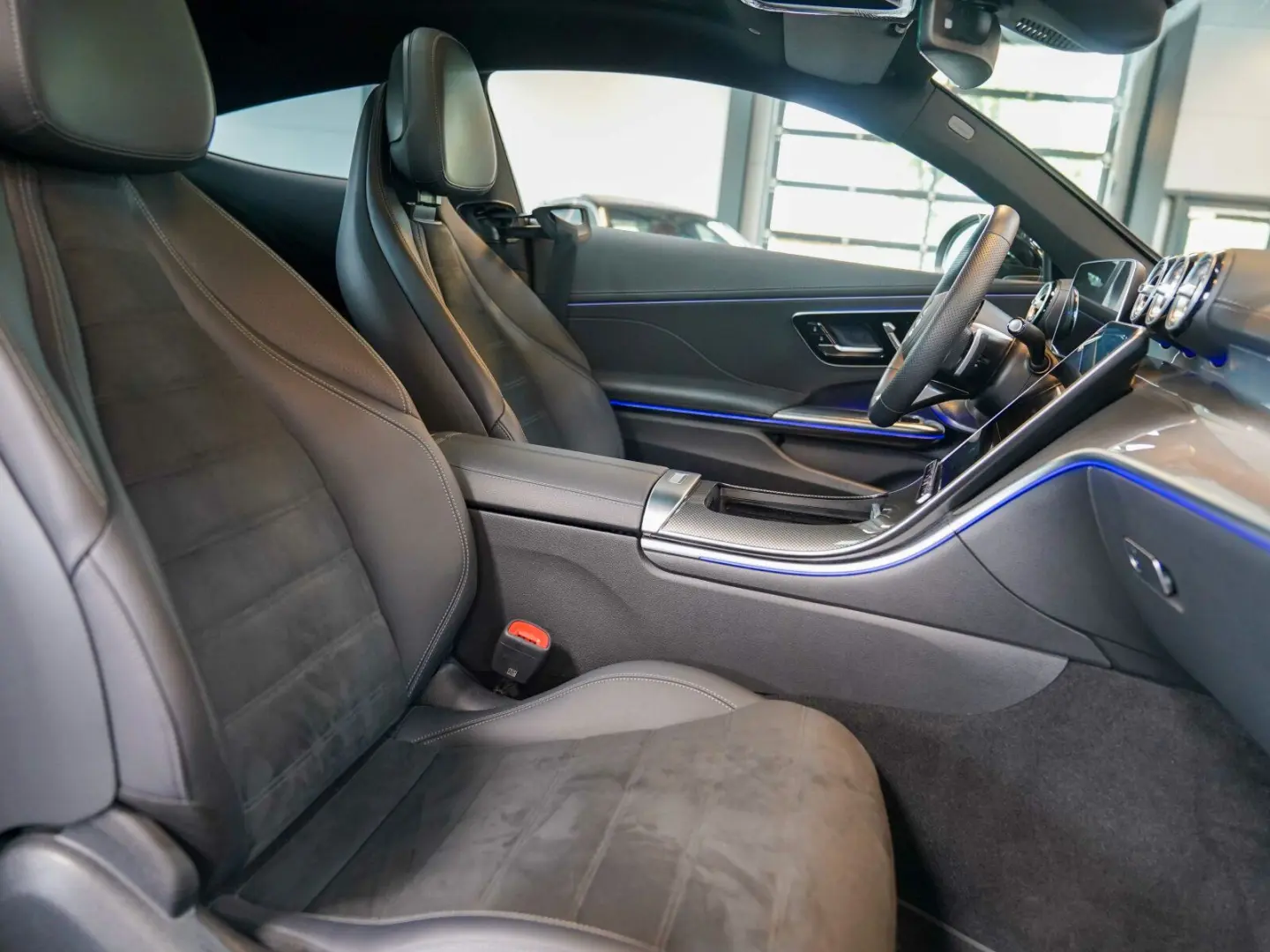 CLE 220 d Coupé AMG Line Night alpin Pano Burmes