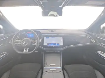 E 400e 4M AMG Technik/Pano/Superscreen/AHK/Luft