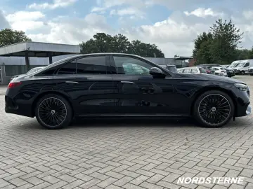 E 300 de AMG-PREMIUM+PANO+360°+HEAD-UP+4D-BURM.
