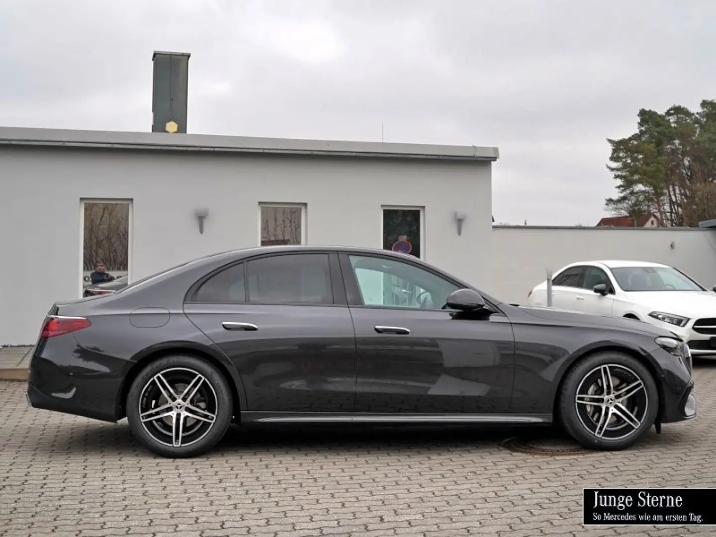 E 200 AMG ADV DISTRONIC+CAM+TOTW+AMBIENTE+NIGHT+