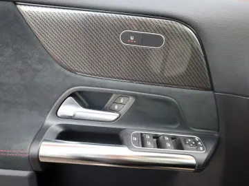 GLA 200 d AMG line, T.Leder,Navi,LED,SH,Kamera