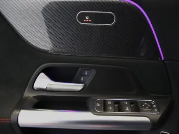 GLA 200 d 4M AMG SHZ*Keyless*Totwinkel*LED*20