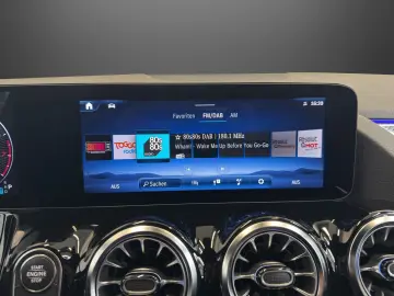 GLA 200 AMG MB-LED*AHK*Totwinkel*Spurhalte*MOPF+