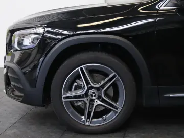 GLB 200 d AMG Spurhalte*LED*Keyless*SHZ*MBUX*19