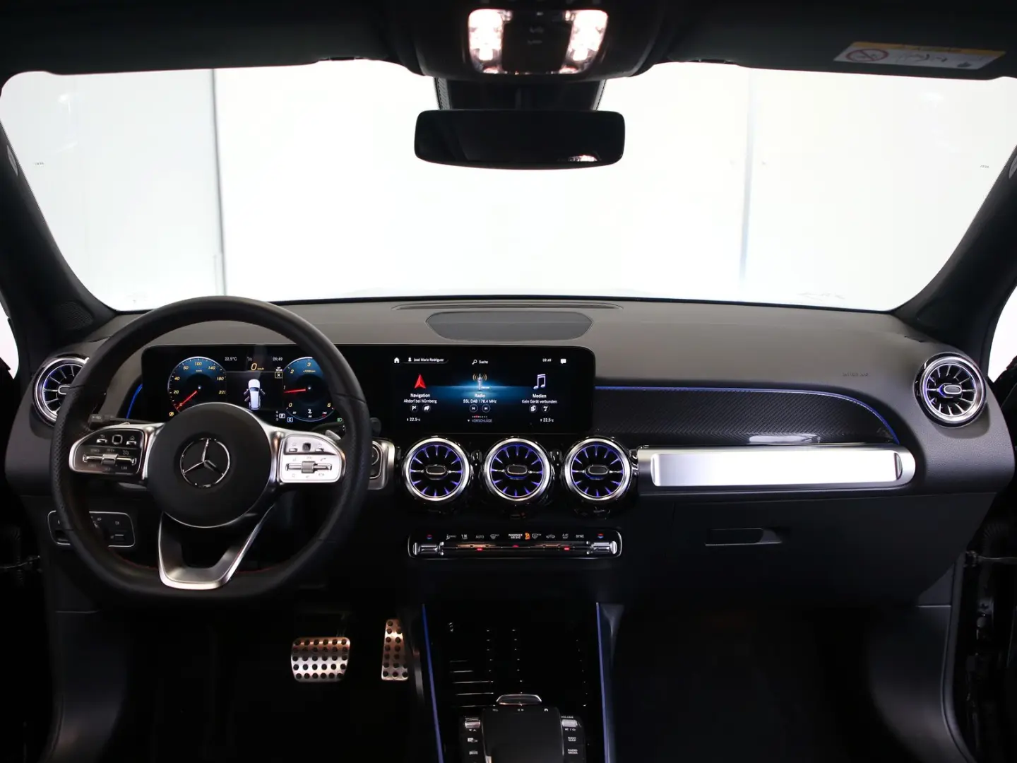 GLB 200 d AMG Spurhalte*LED*Keyless*SHZ*MBUX*19