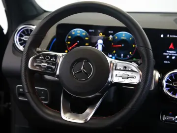 GLB 200 d AMG Spurhalte*LED*Keyless*SHZ*MBUX*19