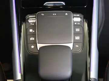 GLB 200 d AMG Spurhalte*LED*Keyless*SHZ*MBUX*19