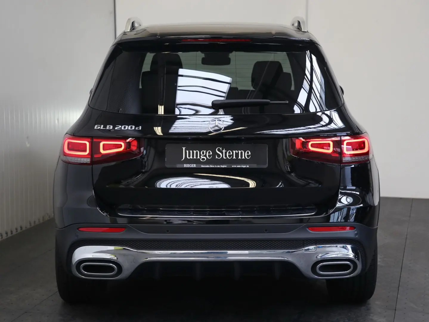 GLB 200 d AMG Spurhalte*LED*Keyless*SHZ*MBUX*19