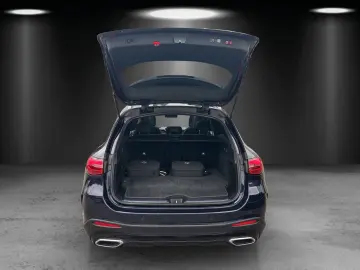 GLC 300 de AMG+ Distro HUD Pano Burme3D Airmatic