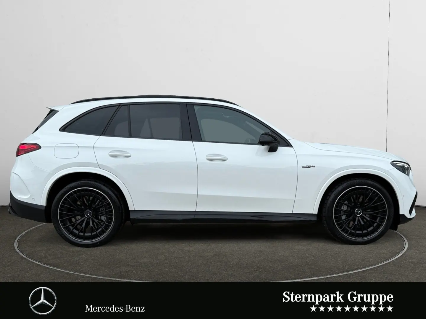 GLC 43 AMG 4M Distro+Pano+AHK+Night+Keyless+Memo