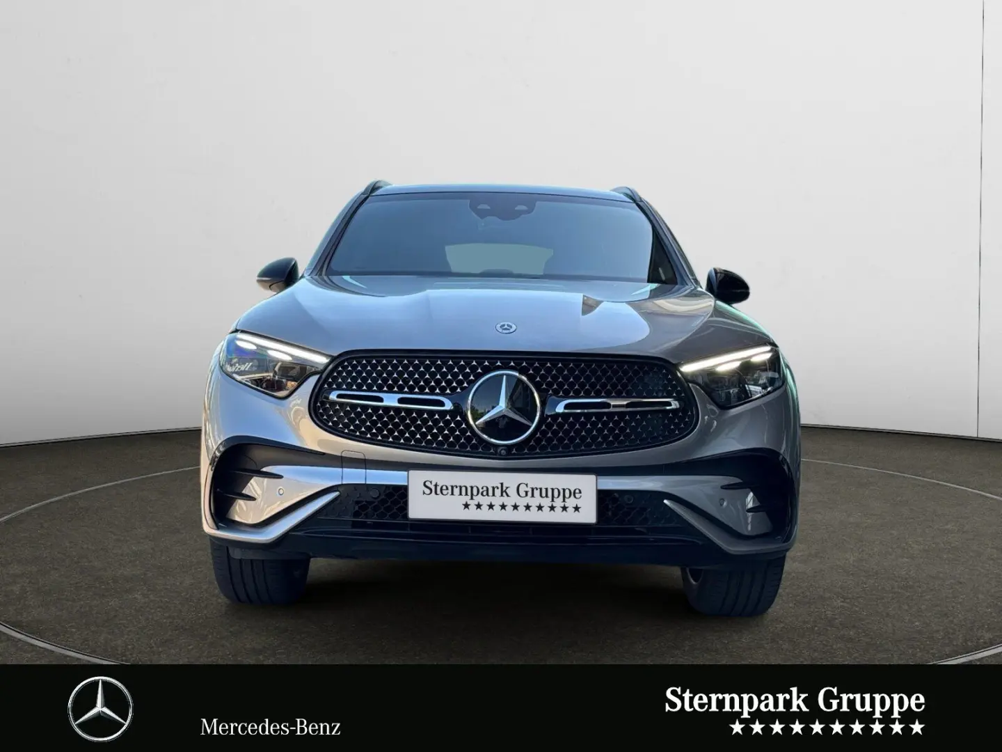 GLC 300 e 4M AMG Distro+AHK+Pano+360°+HuD+Night+