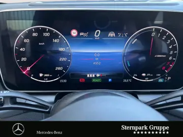 GLC 300 e 4M AMG Distro+AHK+Pano+360°+HuD+Night+