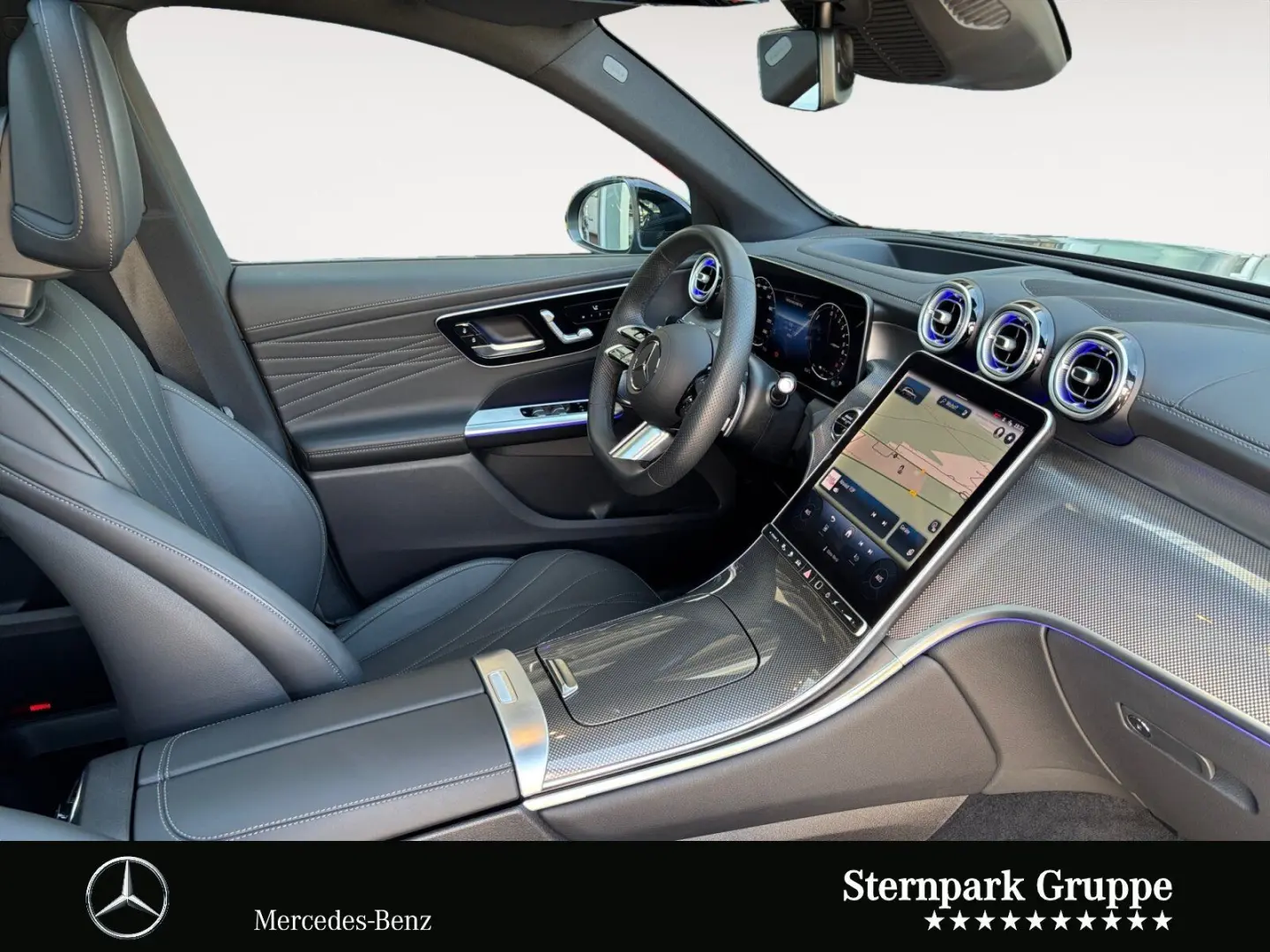 GLC 300 e 4M AMG Distro+AHK+Pano+360°+HuD+Night+