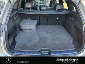 GLC 300 e 4M AMG Distro+AHK+Pano+360°+HuD+Night+
