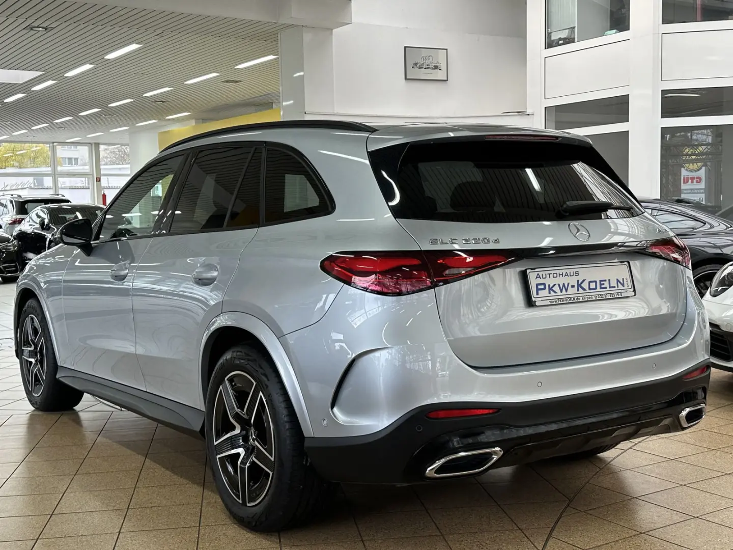 GLC 220 d 4M AMG-LiNE*PANO*NiGHT*360°*LED*MEMORY