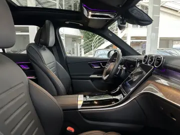 GLC 220 d 4M AMG-LiNE*PANO*NiGHT*360°*LED*MEMORY